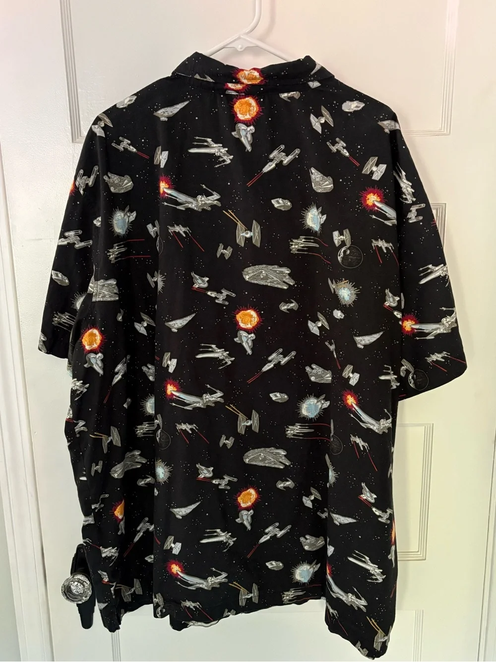 Disney Star Wars button down XXL - Picture 4 of 5